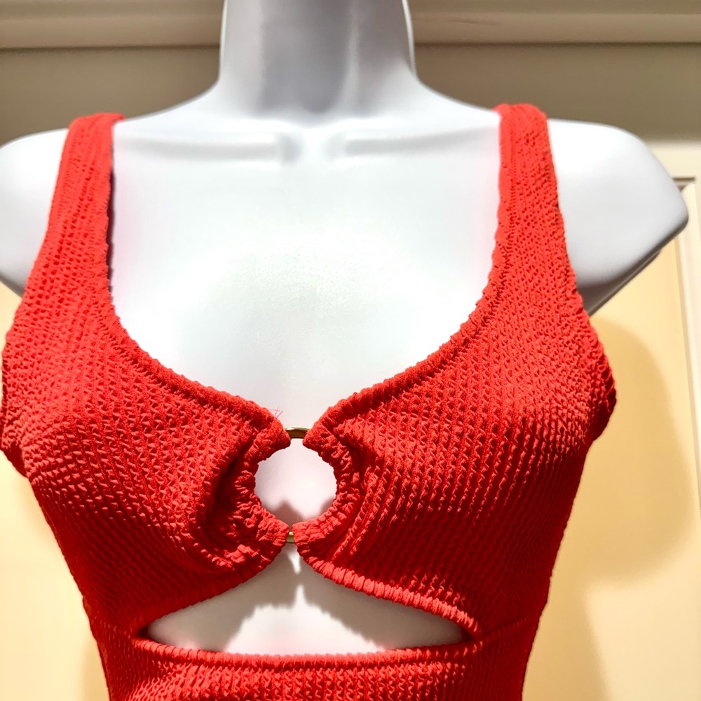 Aerie Textured One Piece Swimsuit Coral Orange Cutout Ring UPF 50 NWT M Long - Picture 3 of 14
